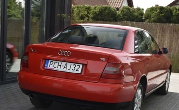 Audi A4 B5 Sedan 1.6 i 101KM 1996 Audi A4 Audi A4 Avant 1.6, zdjęcie 4