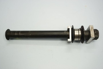 YAMAHA YZF-R1 RN09 02-03 ОСЬ ЗАДНЯЯ ОСЬ