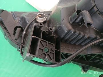 LAMPA PRAWY PRZÓD MITSUBISHI ASX 10- 18 ORYG EU USZKODZONA
