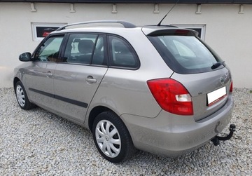 Skoda Fabia II Kombi 1.4 i 16V 85KM 2008 Skoda Fabia SLICZNY 1.4 16V Benzyna BOGATA WER..., zdjęcie 3