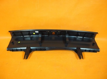 Audi A5 8T Обивка багажника по бокам пола 20км