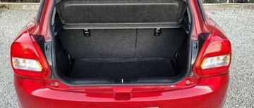 Suzuki Swift VI Hatchback 1.2 DualJet 90KM 2020 Suzuki Swift 1.2 90 KM Navi Kamera bezwypadkowy Serwisowany Gwarancja Opla, zdjęcie 24