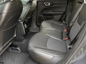 Jeep Compass II 2025 JEEP Compass Altitude 1.5 T4 mHEV DCT Suv 130KM 2025, zdjęcie 7