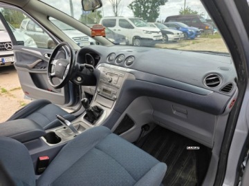Ford S-Max I Van 2.0 i 16V 145KM 2006 Ford S-Max Ford S-max 2,0 Benzyna 7-osobowy Zamiana 2.0 Benzyna 145KM, zdjęcie 15