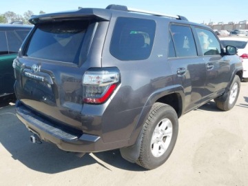 Toyota 2021 Toyota 4-Runner 2021 TOYOTA 4RUNNER 4.0 Benzyna 270KM, zdjęcie 7