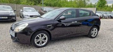 Alfa Romeo Giulietta Nuova II Hatchback 5d 1.6 JTD 16v 105KM 2013 Alfa Romeo Giulietta 1.6 JTDM 16V, zdjęcie 2