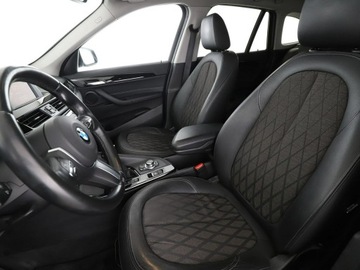 BMW X1 F48 Crossover xDrive20d 190KM 2016 BMW X1 4x4 automat półskóra klima auto navi, zdjęcie 12