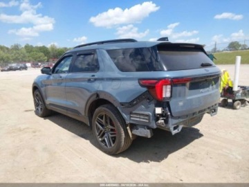 Ford Explorer VI 2025 Ford Explorer St-Line, 2025r., 4x4, 2.3L 2.3 Benzyna 300KM, zdjęcie 3