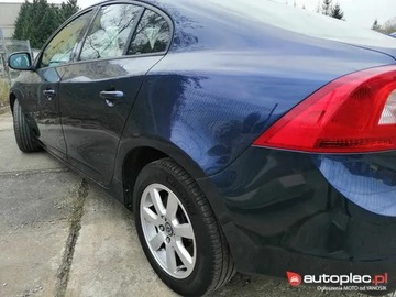 Volvo S60 II 2014 Volvo S60 II 2.0 D3 5 cylindrowy, moc 190 KM, 490 Nm, zdjęcie 9