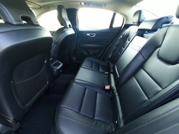 Volvo S60 III Sedan 2.0 T5 250KM 2020 Volvo S60 bogata opcja, 250 KM, zdjęcie 12