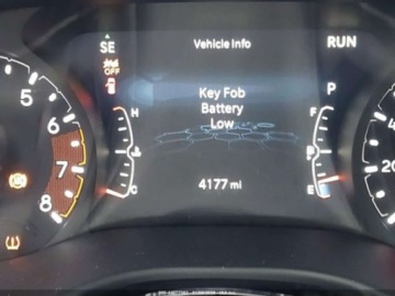 Jeep Compass II 2025 Jeep Compass Limited 2025 2.0 Benzyna 200KM, zdjęcie 11