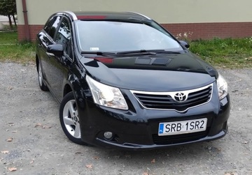 Toyota Avensis III Wagon 1.8 Valvematic 147KM 2010 Toyota Avensis 1,8 Benz Navi Kamera Alugelgi Zarejestrowany w Kraju, zdjęcie 18