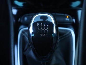 Opel Astra J GTC 1.6 Turbo ECOTEC 200KM 2018 Opel Astra 1.6 T, Salon Polska, Serwis ASO, Navi, zdjęcie 16