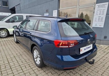 Volkswagen Passat B8 Variant Facelifting 1.5 TSI EVO 150KM 2020 Volkswagen Passat 1,5 TSI 150 KM Automat DSG Salon PL ASO Business FV, zdjęcie 4