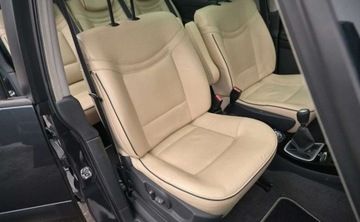 Renault Espace IV Van Facelifting 2.0 dCi 150KM 2013 Renault Grand Espace Renault Grand Espace 2.0 dCi FAP Initiale 2.0 Diesel, zdjęcie 20