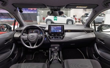 Toyota Corolla XII TS Kombi 1.8 Hybrid 122KM 2022 Toyota Corolla 1.8 Hybrid Comfort 1.8 Hybryda 122KM, zdjęcie 24