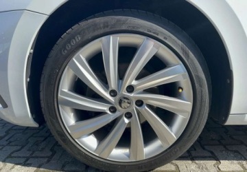 Opel Astra J GTC 1.6 Turbo ECOTEC 200KM 2021 Skoda Octavia 1.5 TSI ACT 150 KM 6 bieg. manual Style 1.5 Benzyna, zdjęcie 9