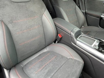 Mercedes GLA II Off-roader Facelifting 2.0 220 190KM 2025 MERCEDES-BENZ GLA 220 4-Matic AMG Line 2.0 (190KM) 2025, zdjęcie 5