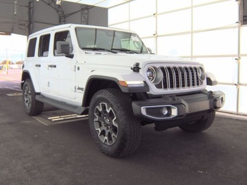 Jeep Wrangler IV 2025 Jeep Wrangler Sahara Convertible 2025 3.6 Benzyna 285KM, zdjęcie 7