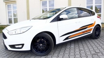 Ford Focus III Hatchback 5d facelifting 1.0 EcoBoost 125KM 2016 Ford Focus Klimatronic Parktronic/6 Bieg/GWARANCJA, zdjęcie 4