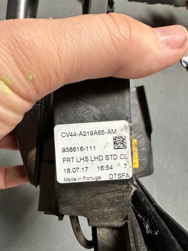 ZÁMEK DVEŘE FORD OE BM5A-A21813-AH