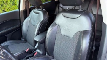 Jeep Compass II SUV 1.4 MultiAir 140KM 2020 Jeep Compass 1.4 M-Air Limited Serwisowany Doinwestowany 1.4 Benzyna 140KM, zdjęcie 20