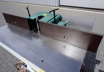 НИЗКОШПИНДЕЛЬНЫЙ ФРЕЗЕРНЫЙ СТАНОК GOMAD 3,8 кВт + тормоз