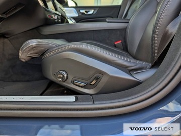 Volvo V60 II  Kombi Facelifting 2.0 B4 B 197KM 2025 Volvo V60 V60 B4B Ultra Dark 197KM, BLIS, ACC, Pan, zdjęcie 11