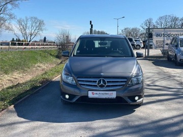 Mercedes Klasa B W246 Sports Tourer 180 CDI BlueEFFICIENCY 109KM 2013 Mercedes-Benz Klasa B Raty Automat klima Kamera Zadbany Swiezy Import Zar, zdjęcie 4