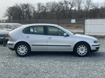 Seat Leon I Hatchback 1.6 105KM 2002 Seat Leon mk1 1.6 MPI klima, 105KM, 75 tys. km., zdjęcie 4