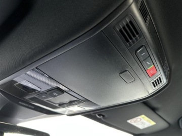 Volkswagen Arteon Shooting Brake R 2.0 TSI 320KM 2023 Volkswagen Arteon 2.0TSI 320KM 4X4 R DSG l DCC, AC, zdjęcie 32