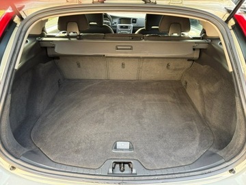 Volvo V60 I Kombi 1.6 T4 180KM 2011 Volvo V60 T4 180 KM Automat Podgrzewane fotele, zdjęcie 24