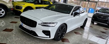 Volvo S60 III 2021 Volvo S60 2.0 Turbo benzyna 250 km. 4x4 Najbogatsza wersja wyposazenia 2.0, zdjęcie 9