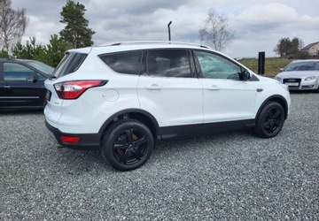 Ford Kuga II SUV Facelifting 1.5 EcoBoost 150KM 2017 Ford Kuga 1,5 150 KM Tytanium Navi PDC Kamera Pano Stan Niemiec 1.5, zdjęcie 26