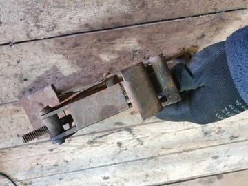 СТАРЫЙ АВТОМОБИЛЬНЫЙ ДОМКРАТ, АВТОМОБИЛЬНЫЙ ПОДЪЕМНИК ТРАПЕЦОВИДНЫЙ, PRL, ОРИГИНАЛ