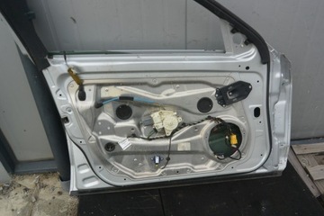 DVEŘE LEVÉ PŘEDNÍ MERCEDES W212 FACELIFT C775 775