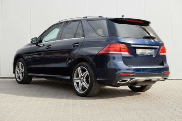 Mercedes GLE W166/C292 SUV 3.0 350d 258KM 2017 Mercedes-Benz GLE 350d, AMG Line, Salon PL, Faktura Vat Marza, Autotrade M, zdjęcie 3