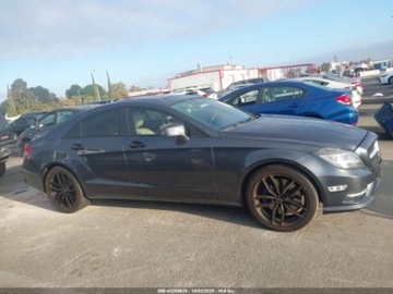 Mercedes CLS W218 2012 Mercedes-Benz CLS 550 2012 4.6l 4.6 Benzyna 402KM, zdjęcie 6