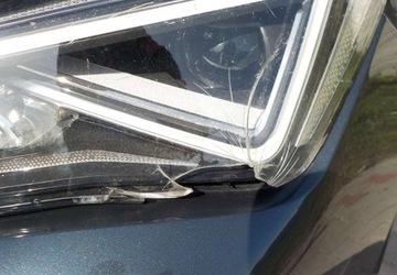 Cupra Leon II Hatchback 1.5 eTSI MHEV 150KM 2023 Cupra Leon Okazja 1.5 Benzyna 150KM, zdjęcie 8