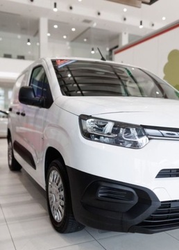 Toyota 2022 Toyota Proace City City 1.5 D-4D Standard 2,3t Active 1.5 Diesel 102KM, zdjęcie 12