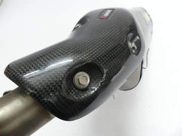 . КРЫШКА ГЛУШИТЕЛЯ ЛЕВАЯ AKRAPOVIC KAWASAKI Z1000 14 +
