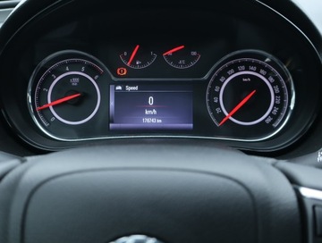 Opel Insignia I Hatchback Facelifting 2.0 CDTI ECOTEC 130KM 2014 Opel Insignia 2.0 CDTI, Salon Polska, Serwis ASO, zdjęcie 10