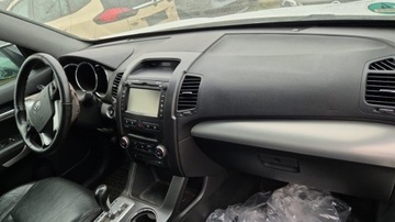 DESKA KOMPLETNÍ KONZOLA PÁSY AIR NÁDRŽ KIA SORENTO 2 II