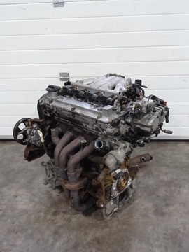 SILNIK KOMPLETNY MITSUBISHI CARISMA 4G93 1.8 GDI