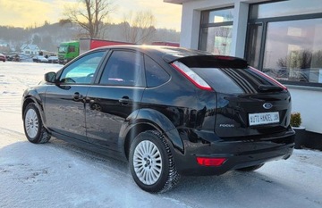 Ford Focus II Hatchback 5d 1.6 Duratec Ti-VCT 115KM 2010 Ford Focus 1,6 Ben Climatronic 116 km 1.6 Benzyna 116KM, zdjęcie 19