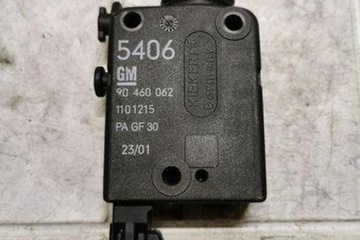 MOTOREK CENTRÁLNÍHO ZÁMKU OPEL ASTRA G ESTATE (F35_) 90460062 2.0L DIESEL