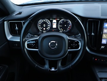 Volvo XC60 II Crossover D3 150KM 2018 Volvo XC60 D3, Salon Polska, Serwis ASO, Skóra, zdjęcie 21
