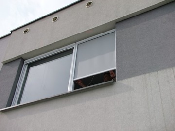 НАРУЖНЫЕ РОЛЛЕТНИЦЫ ЭКРАННЫЕ ЖАЛЮЗИ SPARROW EASYFIT 95X100-130 БЕЖЕВЫЕ