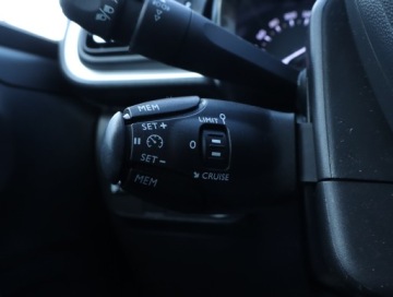 Citroen C3 III Hatchback Facelifting 1.2 PureTech 110KM 2023 Citroen C3 1.2 PureTech, Salon Polska, Serwis ASO, zdjęcie 17