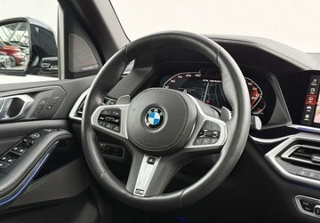 BMW X5 G05 M SUV 4.4 M50i 530KM 2022 BMW X5 I wlasciciel V8 Hak PL Gwarancja Bezwypadkowy FVAT23, zdjęcie 16